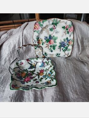 CROWN DUCAL Chintz ASCOT Pattern Tidbit Bowl Midwinter England Tidbit and Handle